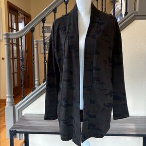 Sanctuary Camo Print Duster Size Extra Small